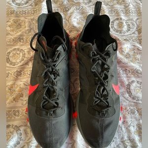 Nike React Element 55 Size 10M